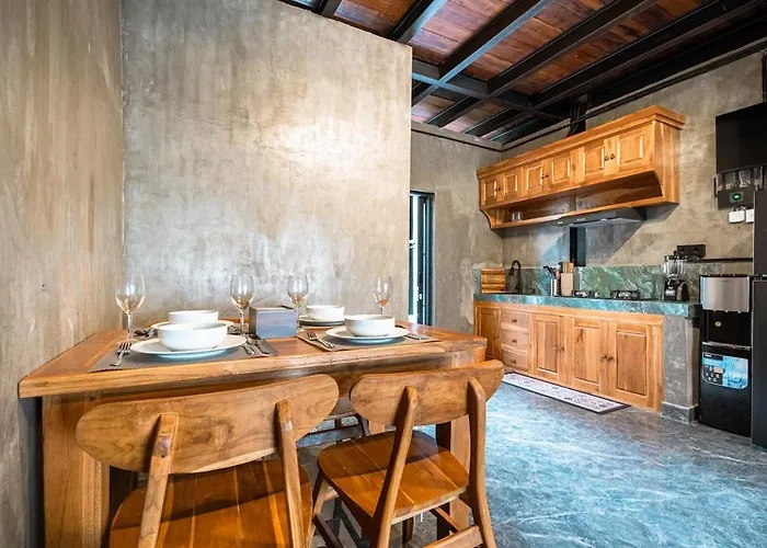 2 Bedroom Private In Sayan Villa *
